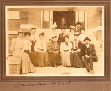 1907schoolteachers.jpg